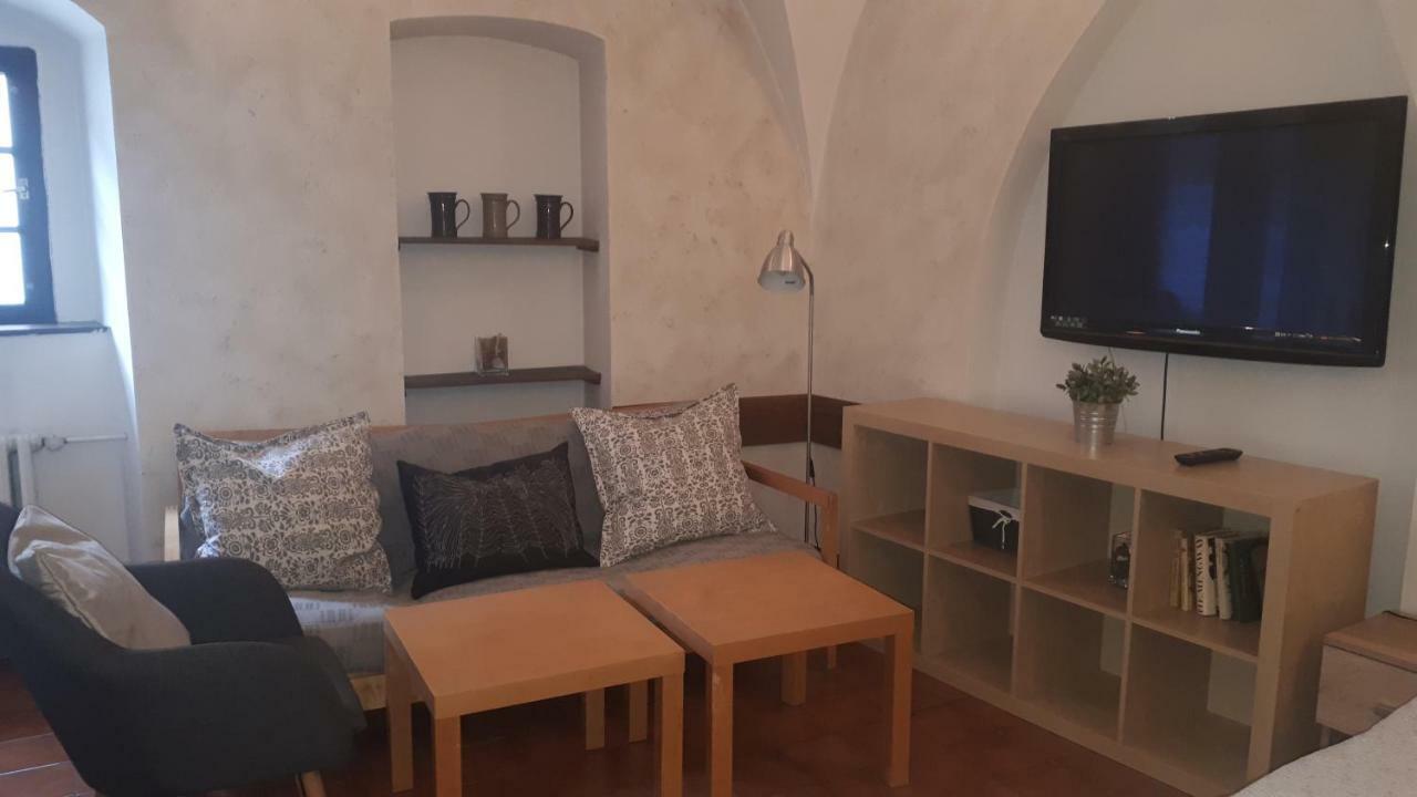 Penzion A Restaurace Modra Ruze Tábor Eksteriør bilde